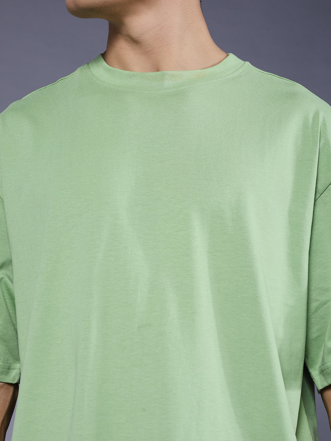 Solid Men Oversized T-Shirt - Pista Green