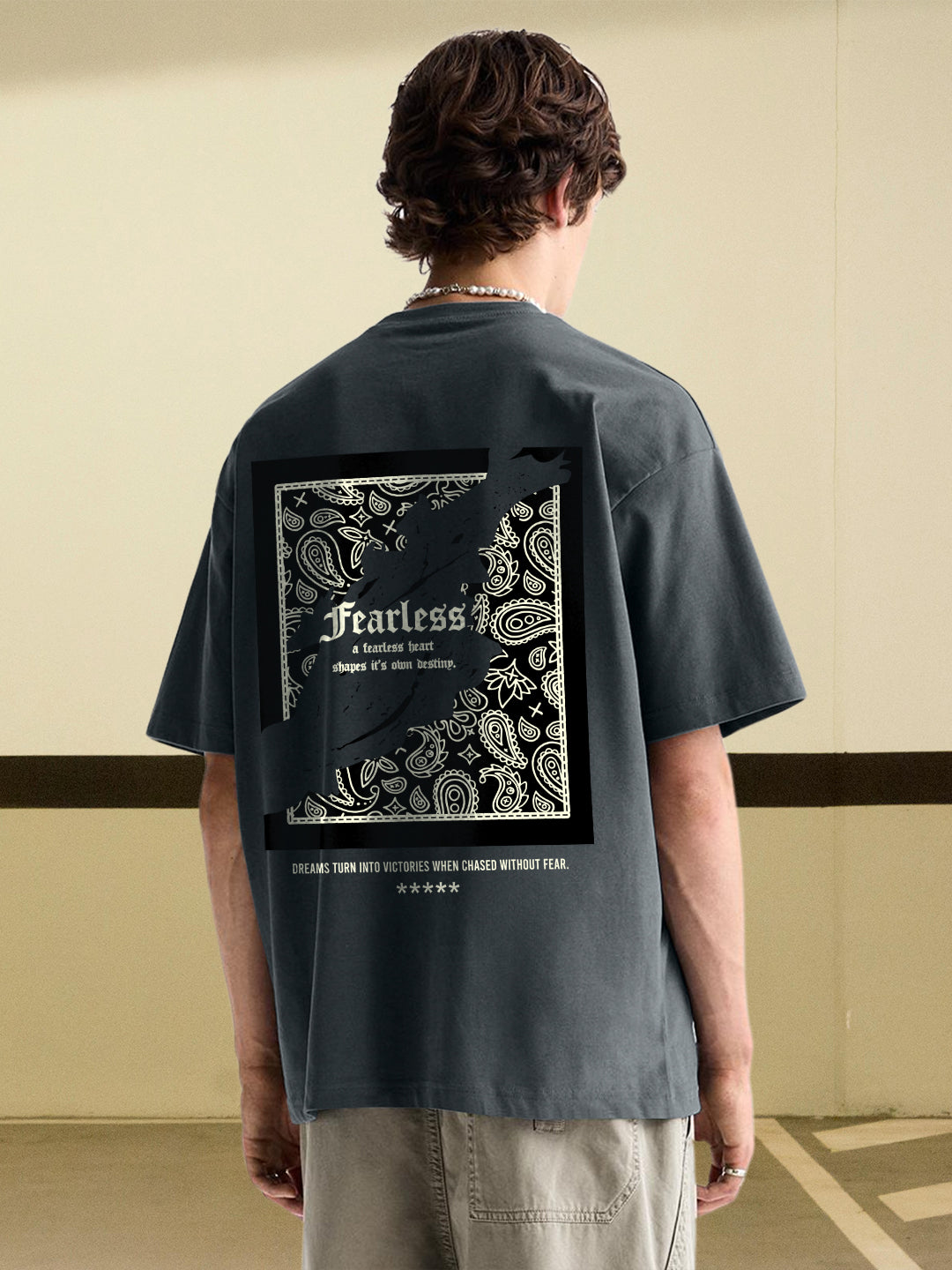 FEARLESS HEART Men Printed Oversized T-Shirt