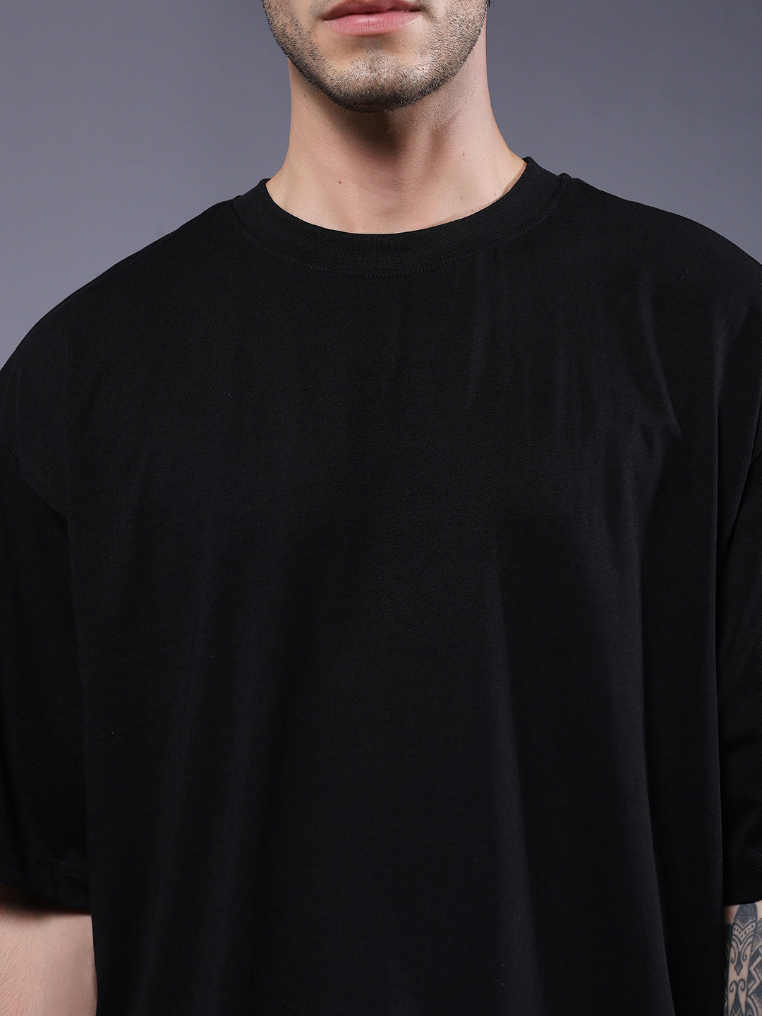 Solid Men Oversized T-Shirt - Black