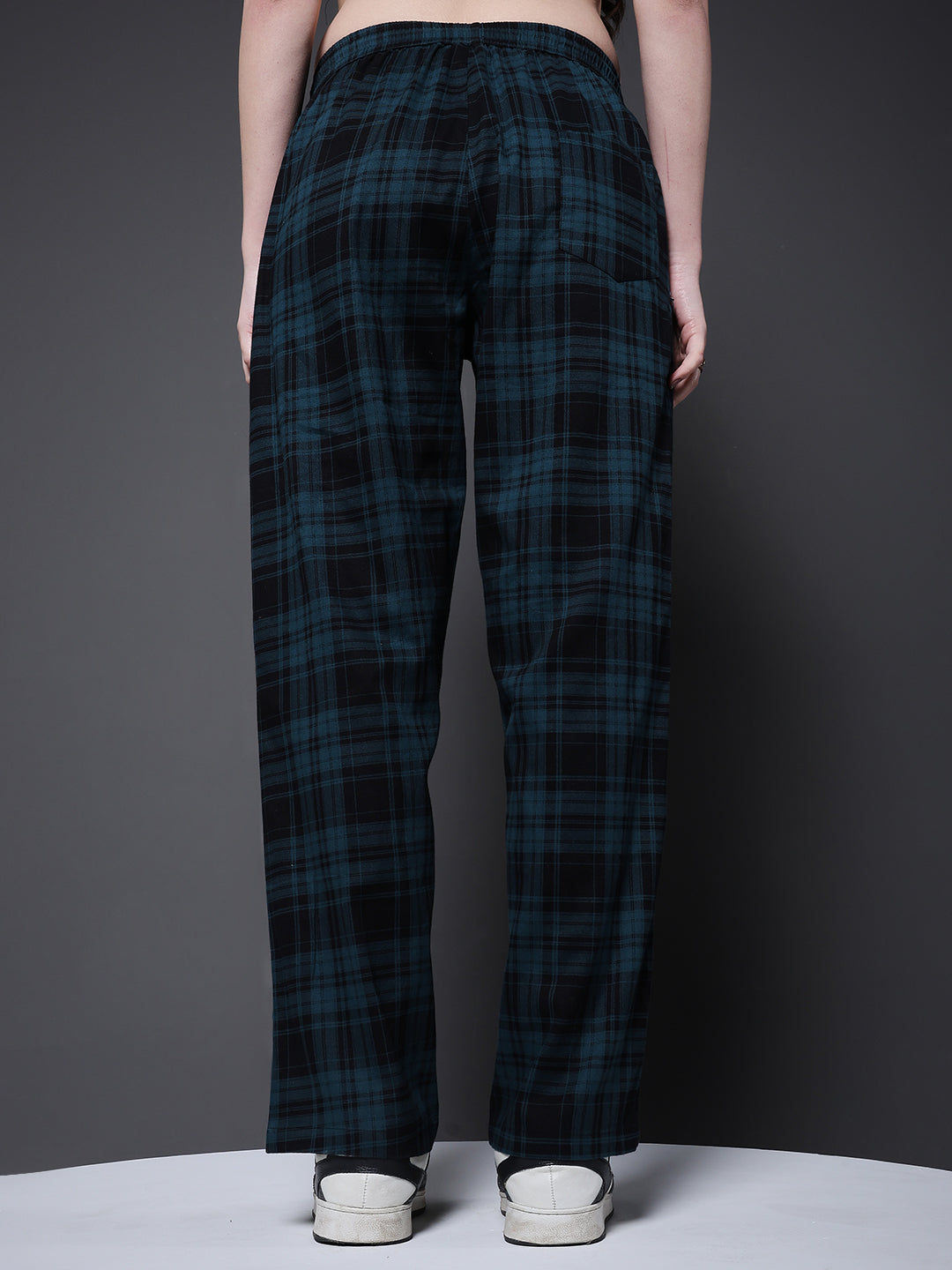 Women chequered lounge pants