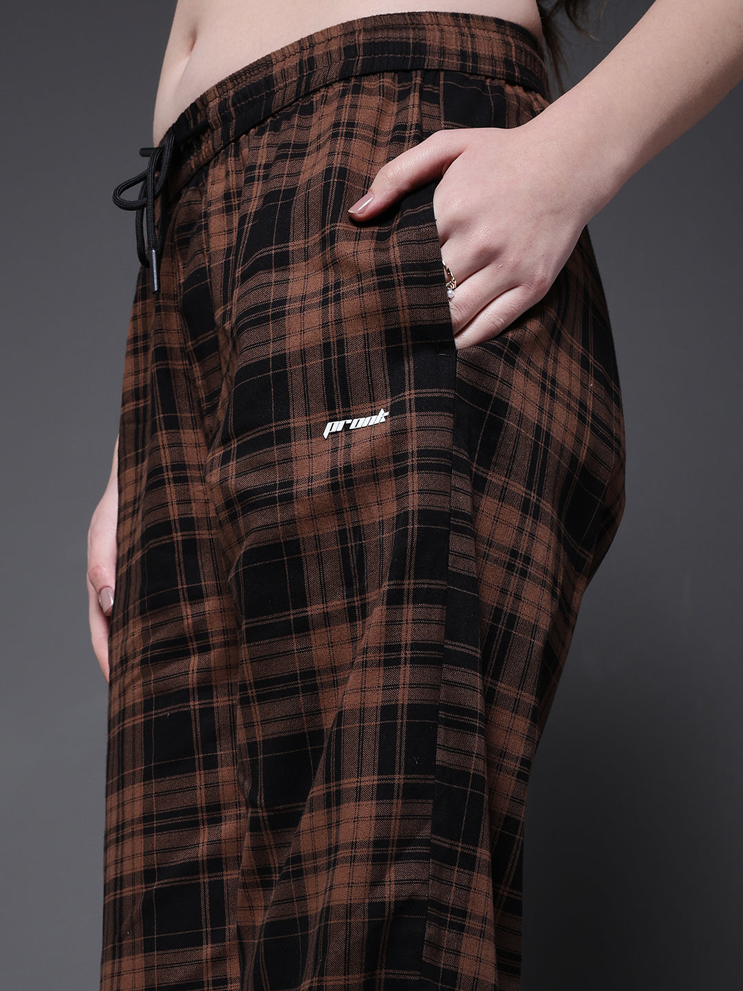 Women chequered lounge pants