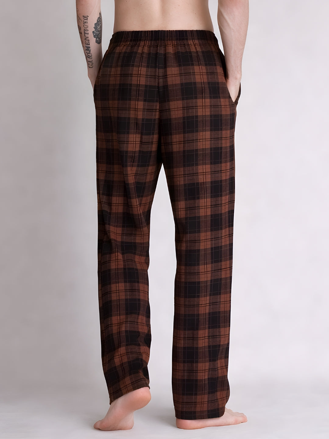 Men chequered lounge pants