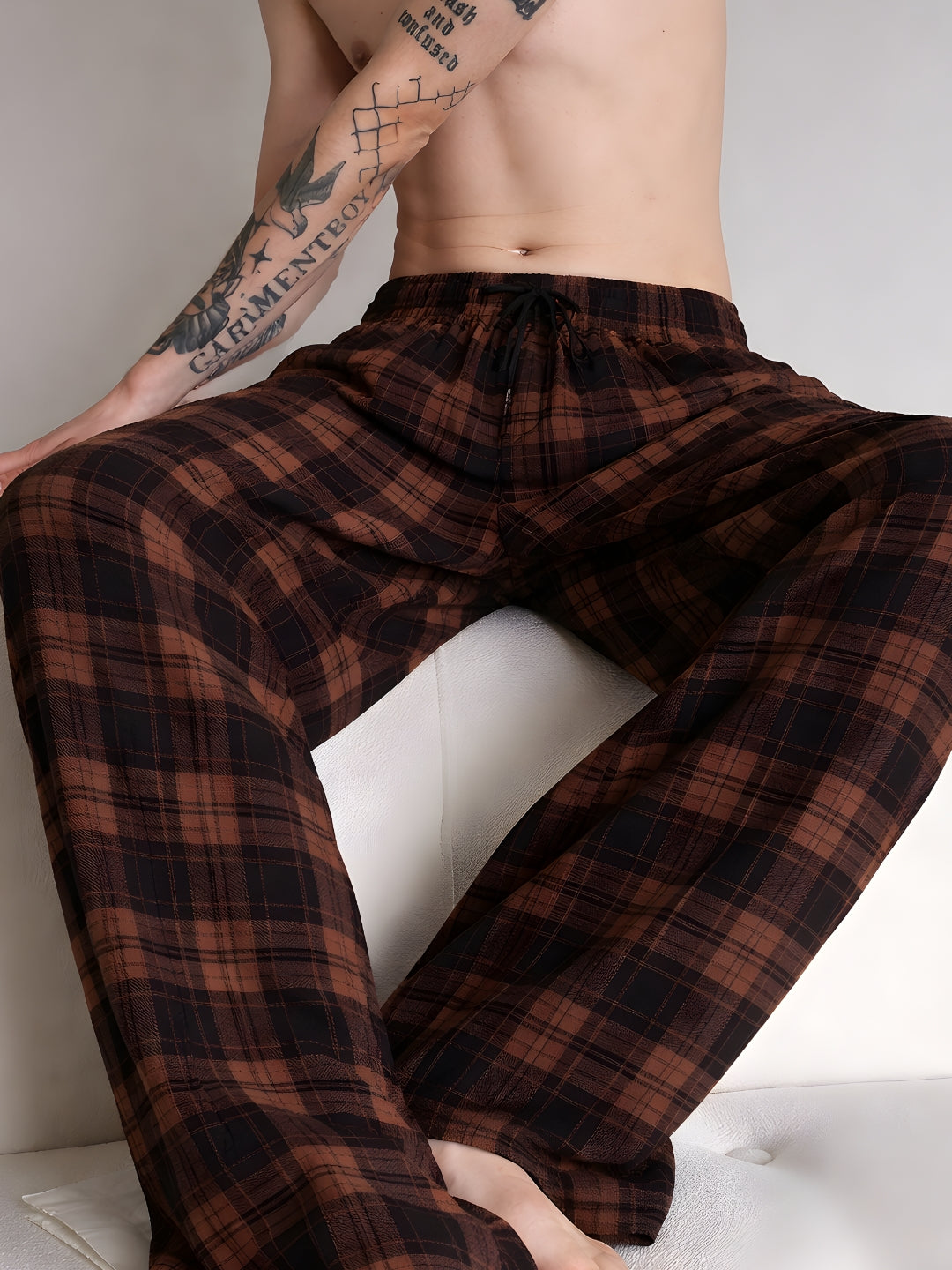 Men chequered lounge pants