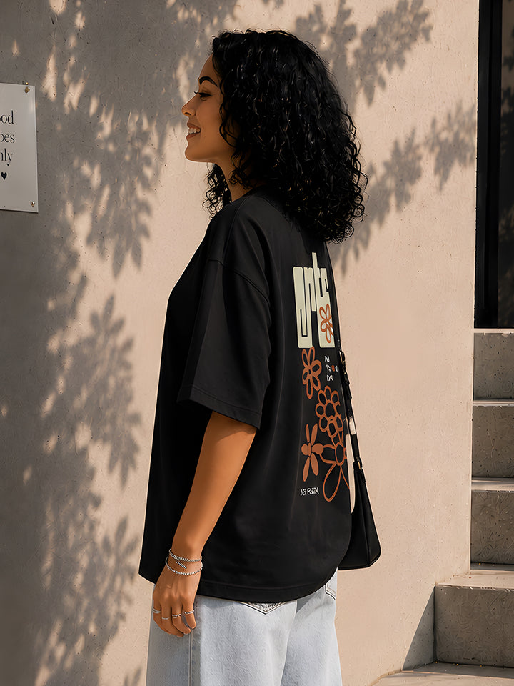 ARTS Women Graphic Oversized Printed T-Shirt