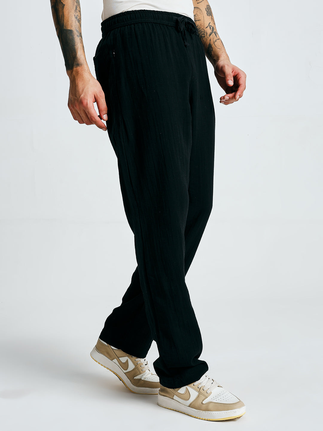 Men Solid lounge pants - Black