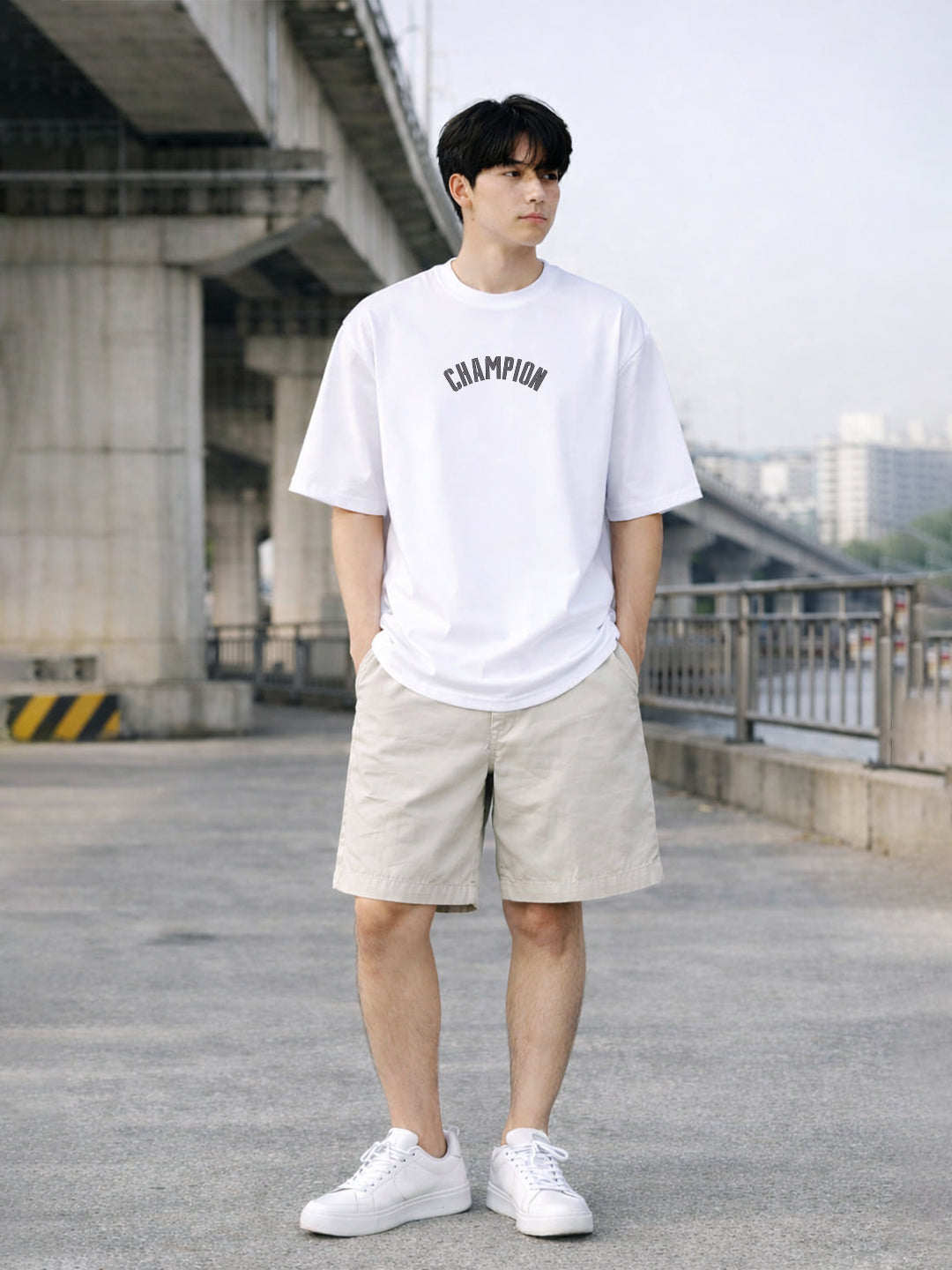 CHAMPION Men Terry Printed Oversized T-Shirt