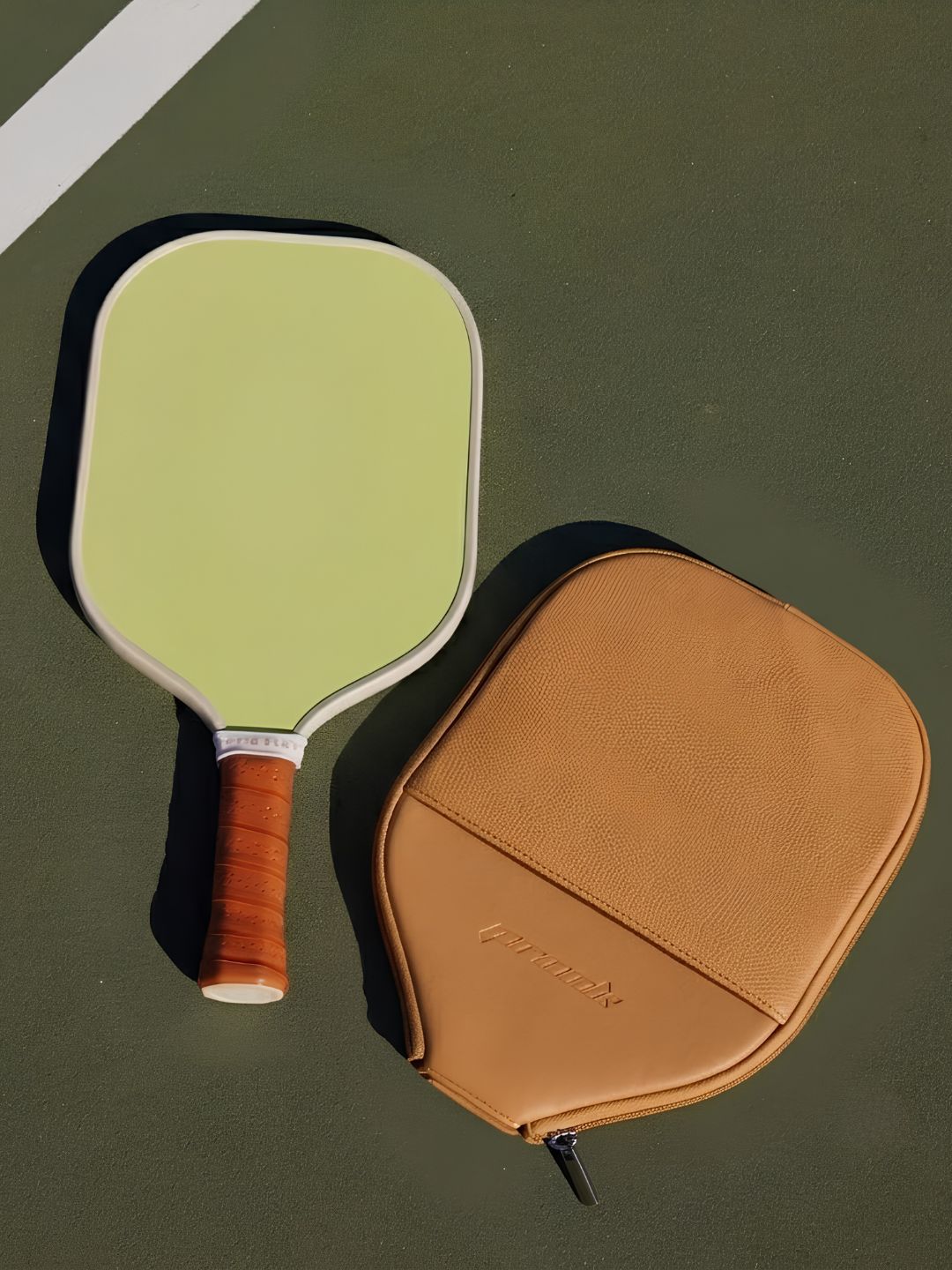 Pickleball Paddle Cover Tan
